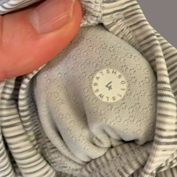 Lululemon High Rise Align Leggings Size 4 Wee Are From Space Nimbus Battleship - Picture 4 of 8